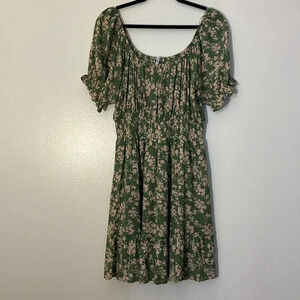 Jodifl | Green & Tan floral tiered dress puff sleeve Women’s size L smocked